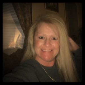 Meet your Posher, Sonya holloway